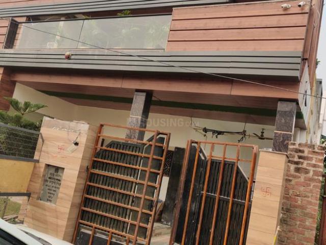 2 BHK Independent Builder Floor in Krishna Nagar for rent Lucknow. The reference number is 11833278