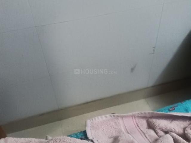 2 BHK Independent Builder Floor in Krishna Nagar for rent New Delhi. The reference number is 14341160