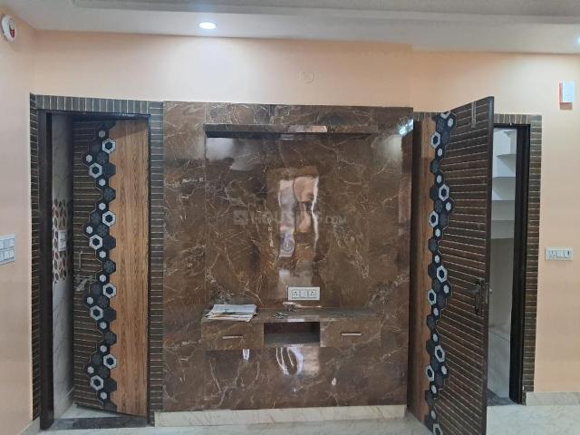 2 BHK Independent Builder Floor in Krishna Nagar for resale New Delhi. The reference number is 16564723