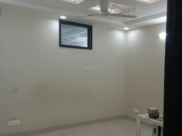 2 BHK Independent Builder Floor in Lajpat Nagar for rent New Delhi. The reference number is 10646489