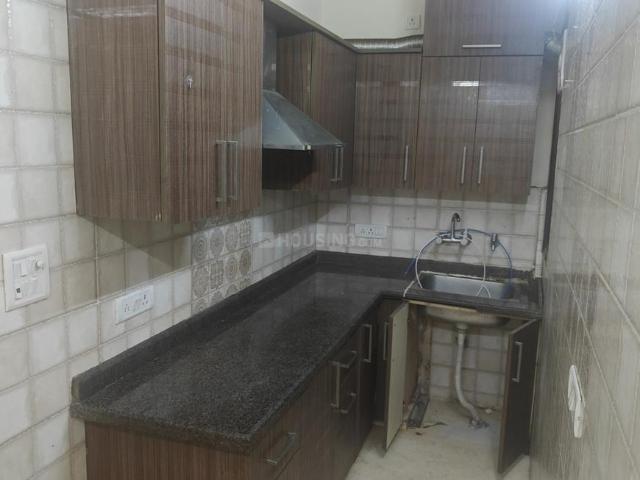 2 BHK Independent Builder Floor in Lajpat Nagar for rent New Delhi. The reference number is 17847531
