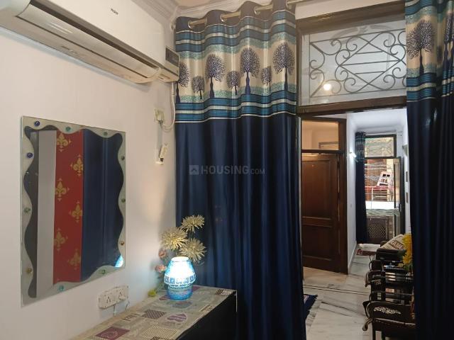 2 BHK Independent Builder Floor in Lajpat Nagar for rent New Delhi. The reference number is 19544051