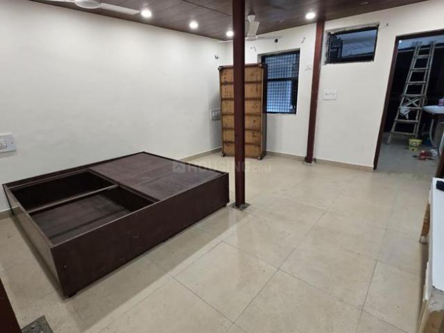 2 BHK Independent Builder Floor in Lajpat Nagar for rent New Delhi. The reference number is 19678627