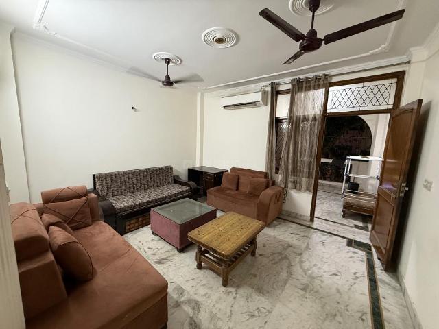 2 BHK Independent Builder Floor in Lajpat Nagar for rent New Delhi. The reference number is 20650652