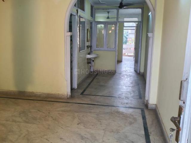 2 BHK Independent Builder Floor in Lajpat Nagar for rent New Delhi. The reference number is 20712486