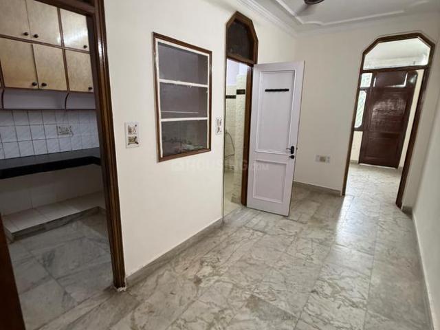 2 BHK Independent Builder Floor in Lajpat Nagar for rent New Delhi. The reference number is 21120884