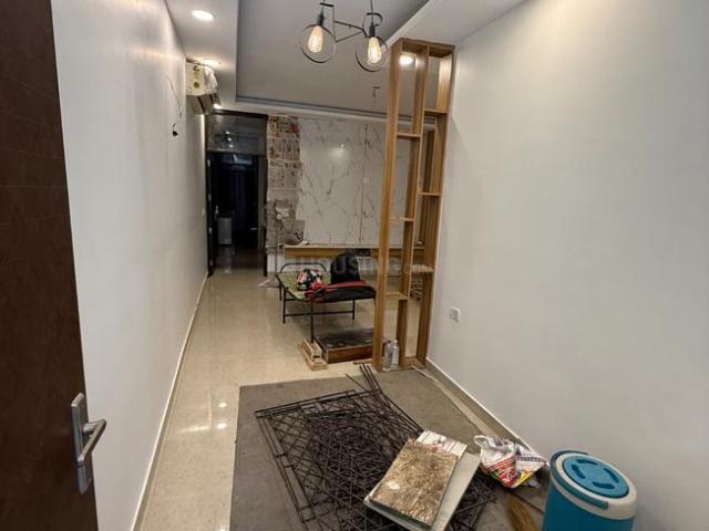 2 BHK Independent Builder Floor in Lajpat Nagar for rent New Delhi. The reference number is 21127294