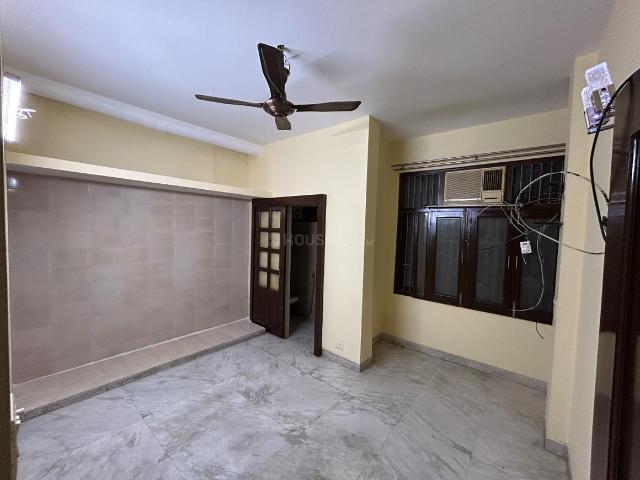 2 BHK Independent Builder Floor in Lajpat Nagar for rent New Delhi. The reference number is 21198596