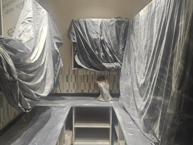 2 BHK Independent Builder Floor in Lajpat Nagar for resale New Delhi. The reference number is 19390357