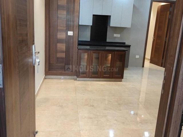 2 BHK Independent Builder Floor in Lajpat Nagar for resale New Delhi. The reference number is 19975453