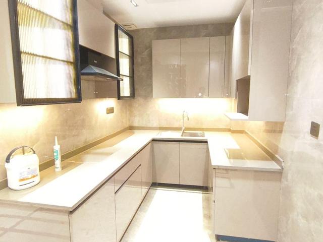 2 BHK Independent Builder Floor in Lajpat Nagar for resale New Delhi. The reference number is 20653106