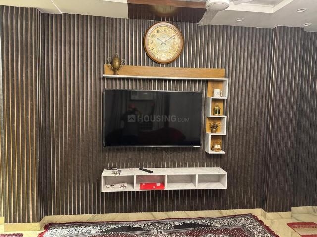 2 BHK Independent Builder Floor in Lajpat Nagar for resale New Delhi. The reference number is 21138840