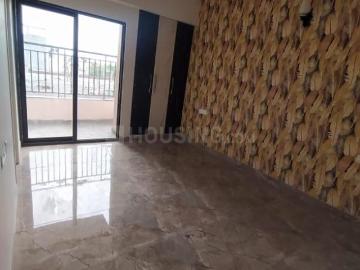 2 BHK Independent Builder Floor in Lal Kuan for rent Ghaziabad. The reference number is 5606055