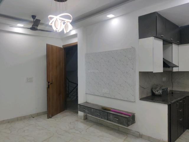 2 BHK Independent Builder Floor in Bamheta for resale Ghaziabad. The reference number is 21002170