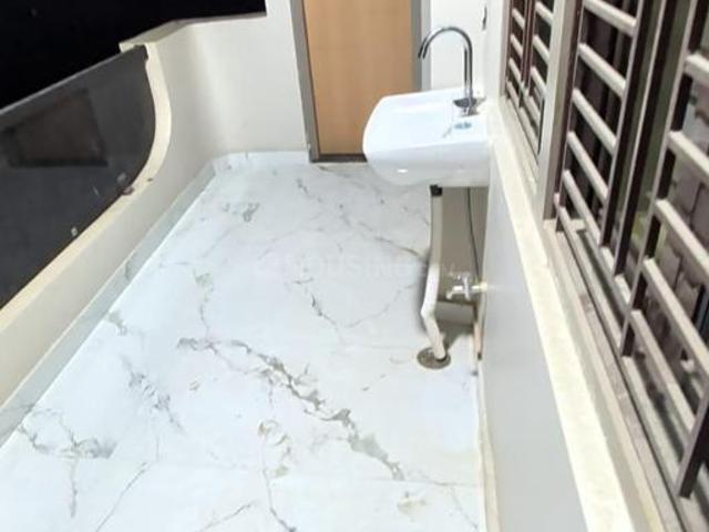 2 BHK Independent Builder Floor in Lanka for rent Varanasi. The reference number is 20398056