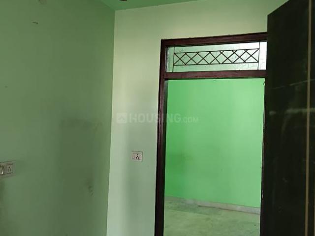 2 BHK Independent Builder Floor in Laxmi Nagar for rent New Delhi. The reference number is 18453817