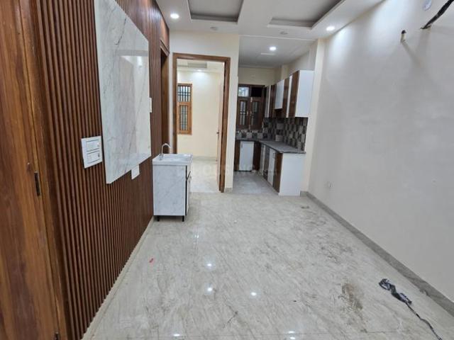 2 BHK Independent Builder Floor in Laxmi Nagar for resale New Delhi. The reference number is 19466647
