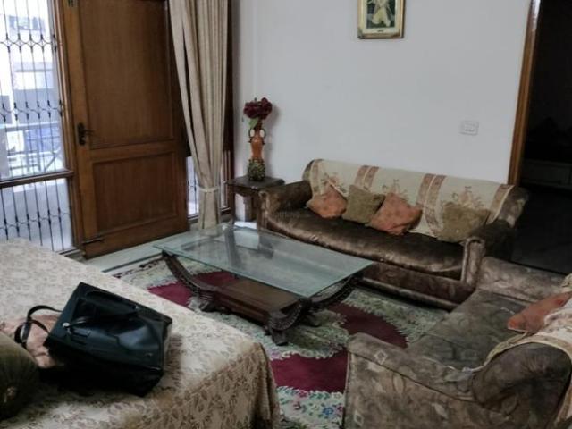2 BHK Independent Builder Floor in Laxmi Nagar for resale New Delhi. The reference number is 10730816