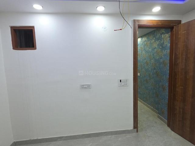2 BHK Independent Builder Floor in Laxmi Nagar for resale New Delhi. The reference number is 21085647