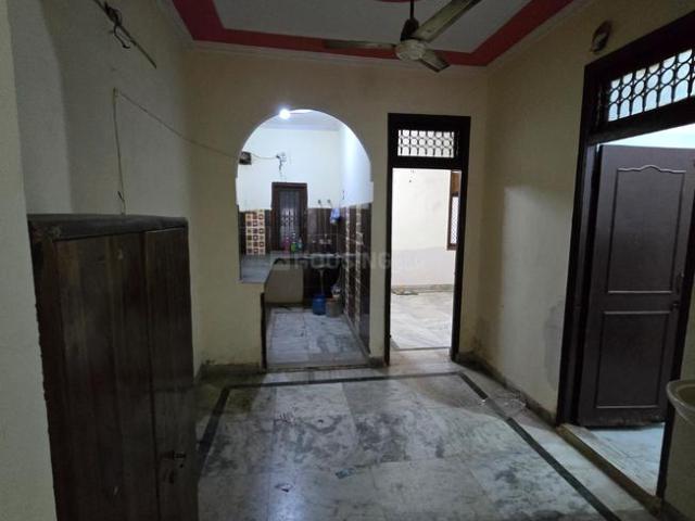2 BHK Independent Builder Floor in Laxmi Nagar for resale New Delhi. The reference number is 21107573
