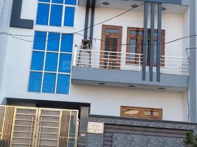 2 BHK Independent Builder Floor in Lohia Nagar for rent Meerut. The reference number is 21088826