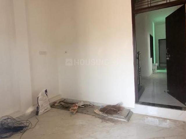 2 BHK Independent Builder Floor in Paharia for resale Varanasi. The reference number is 19757246