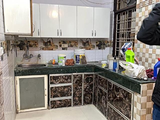 2 BHK Independent Builder Floor in Palam Vihar Extension for rent Gurgaon. The reference number is 17502277