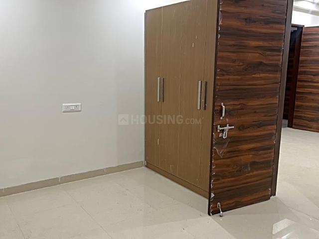 2 BHK Independent Builder Floor in Palam Vihar Extension for rent Gurgaon. The reference number is 17511160