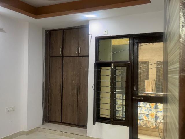 2 BHK Independent Builder Floor in Palam Vihar Extension for rent Gurgaon. The reference number is 18575632