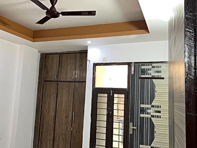 2 BHK Independent Builder Floor in Palam Vihar Extension for rent Gurgaon. The reference number is 18575632