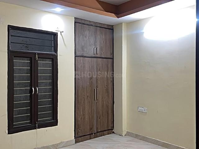 2 BHK Independent Builder Floor in Palam Vihar Extension for rent Gurgaon. The reference number is 18575632