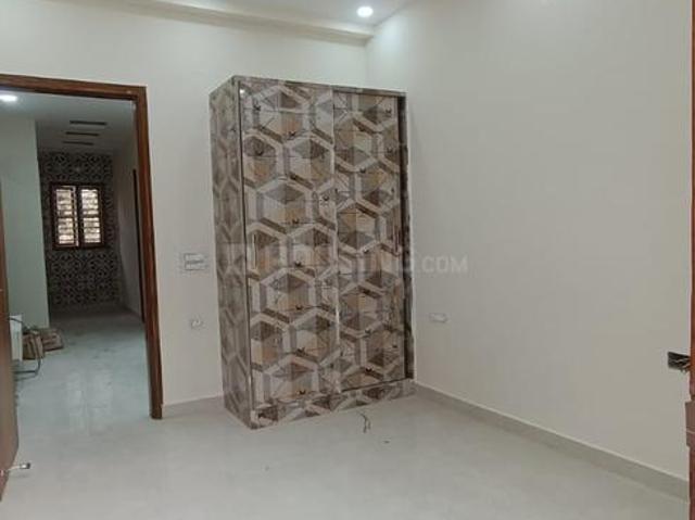 2 BHK Independent Builder Floor in Palam Vihar for rent Gurgaon. The reference number is 17574877