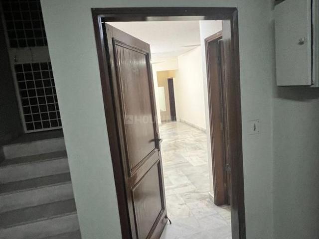 2 BHK Independent Builder Floor in Panchsheel Park for rent New Delhi. The reference number is 20643978