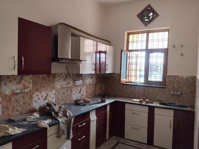 2 BHK Independent Builder Floor in Panditwari for rent Dehradun. The reference number is 21235167
