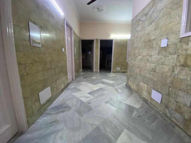 2 BHK Independent Builder Floor in Paschim Vihar for rent New Delhi. The reference number is 18991710