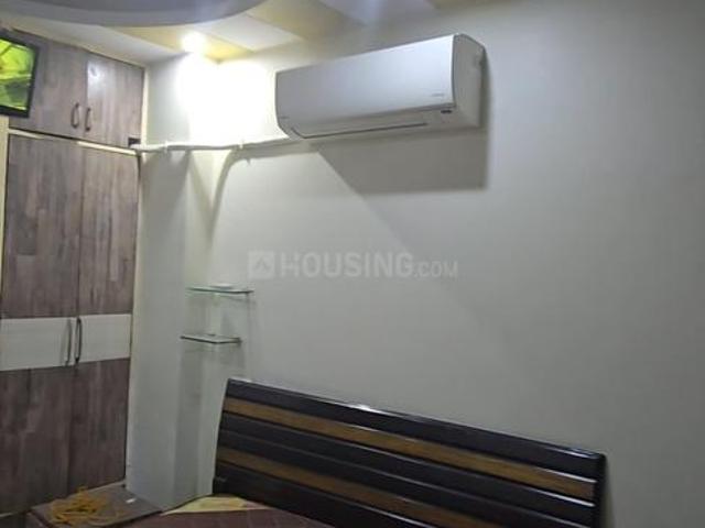 2 BHK Independent Builder Floor in Paschim Vihar for rent New Delhi. The reference number is 19904984