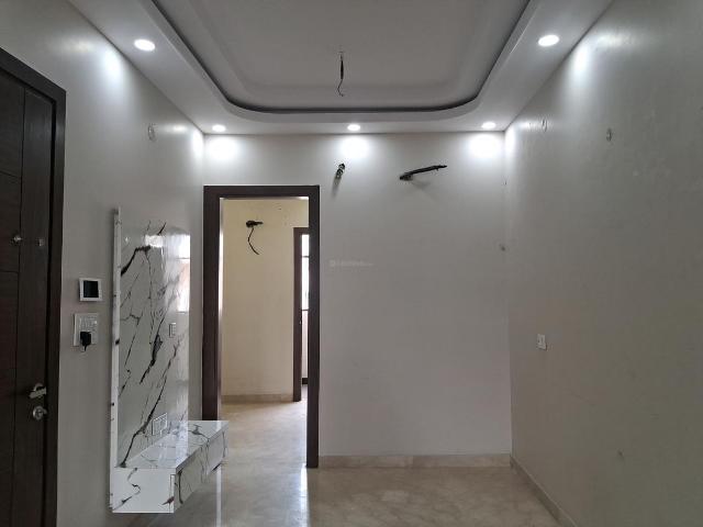 2 BHK Independent Builder Floor in Paschim Vihar for rent New Delhi. The reference number is 20158576
