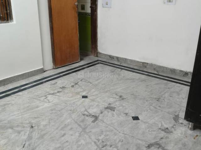 2 BHK Independent Builder Floor in Paschim Vihar for rent New Delhi. The reference number is 21062571