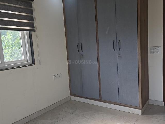 2 BHK Independent Builder Floor in Paschim Vihar for resale New Delhi. The reference number is 19909452