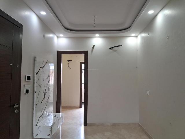 2 BHK Independent Builder Floor in Paschim Vihar for resale New Delhi. The reference number is 20838528