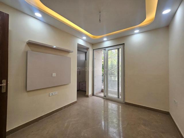 2 BHK Independent Builder Floor in Paschim Vihar for resale New Delhi. The reference number is 20137985