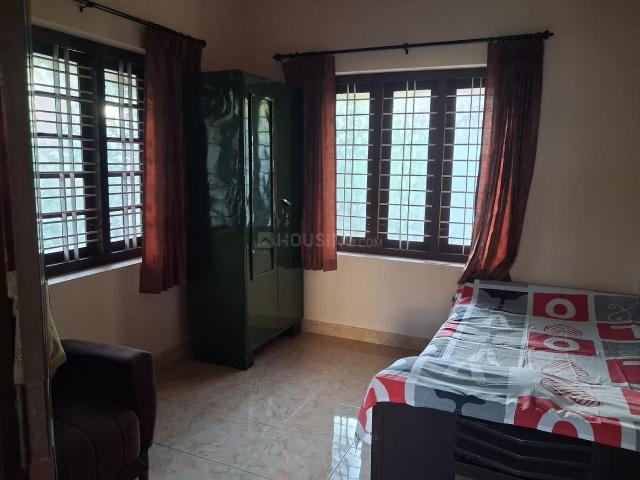 2 BHK Independent Builder Floor in Parammal for rent Kozhikode. The reference number is 21214781