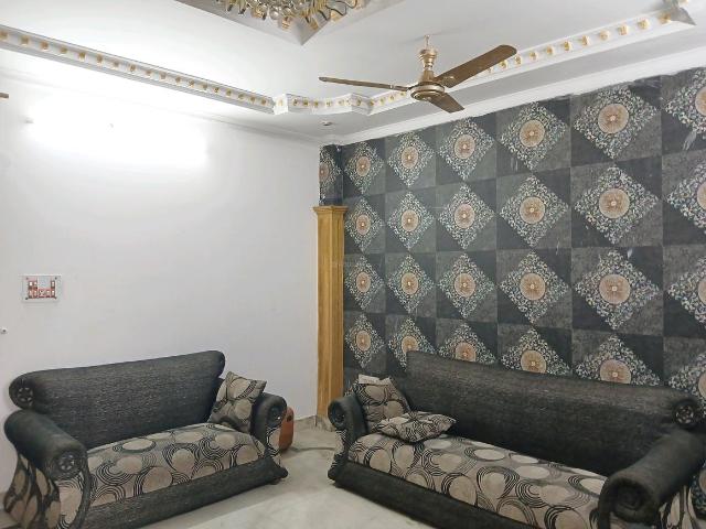 2 BHK Independent Builder Floor in Patel Nagar for rent New Delhi. The reference number is 11157057