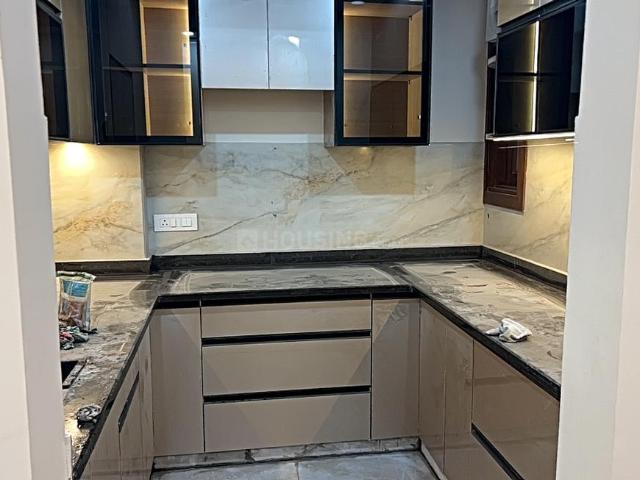 2 BHK Independent Builder Floor in Patel Nagar for rent New Delhi. The reference number is 19193911