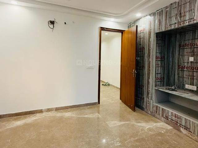 2 BHK Independent Builder Floor in Patel Nagar for rent New Delhi. The reference number is 19294670