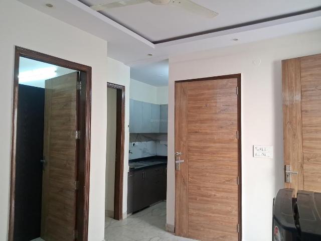 2 BHK Independent Builder Floor in Patel Nagar for rent New Delhi. The reference number is 19453735