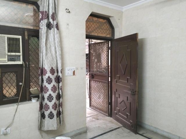 2 BHK Independent Builder Floor in Patel Nagar for rent New Delhi. The reference number is 20391788