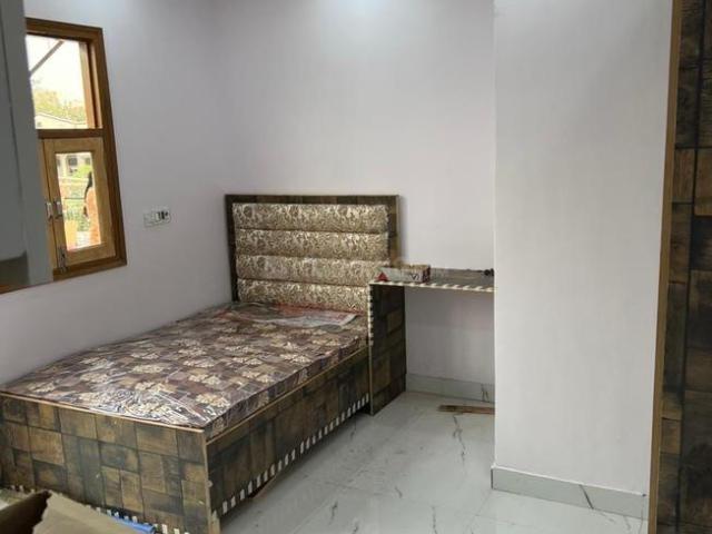 2 BHK Independent Builder Floor in Patel Nagar for rent New Delhi. The reference number is 20786837