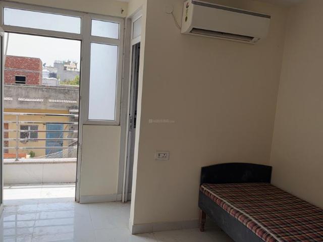 2 BHK Independent Builder Floor in Patel Nagar for rent New Delhi. The reference number is 20817711