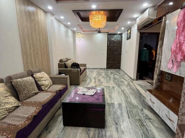 2 BHK Independent Builder Floor in Patel Nagar for rent New Delhi. The reference number is 21176428